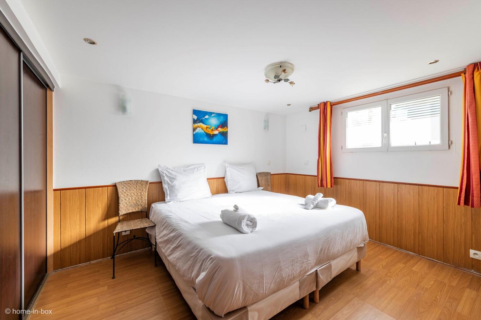 Appartement Spacieux 2 Ch - 2 Sdb - Proche Paris Et Disneyland Noisy-le-Grand Luaran gambar